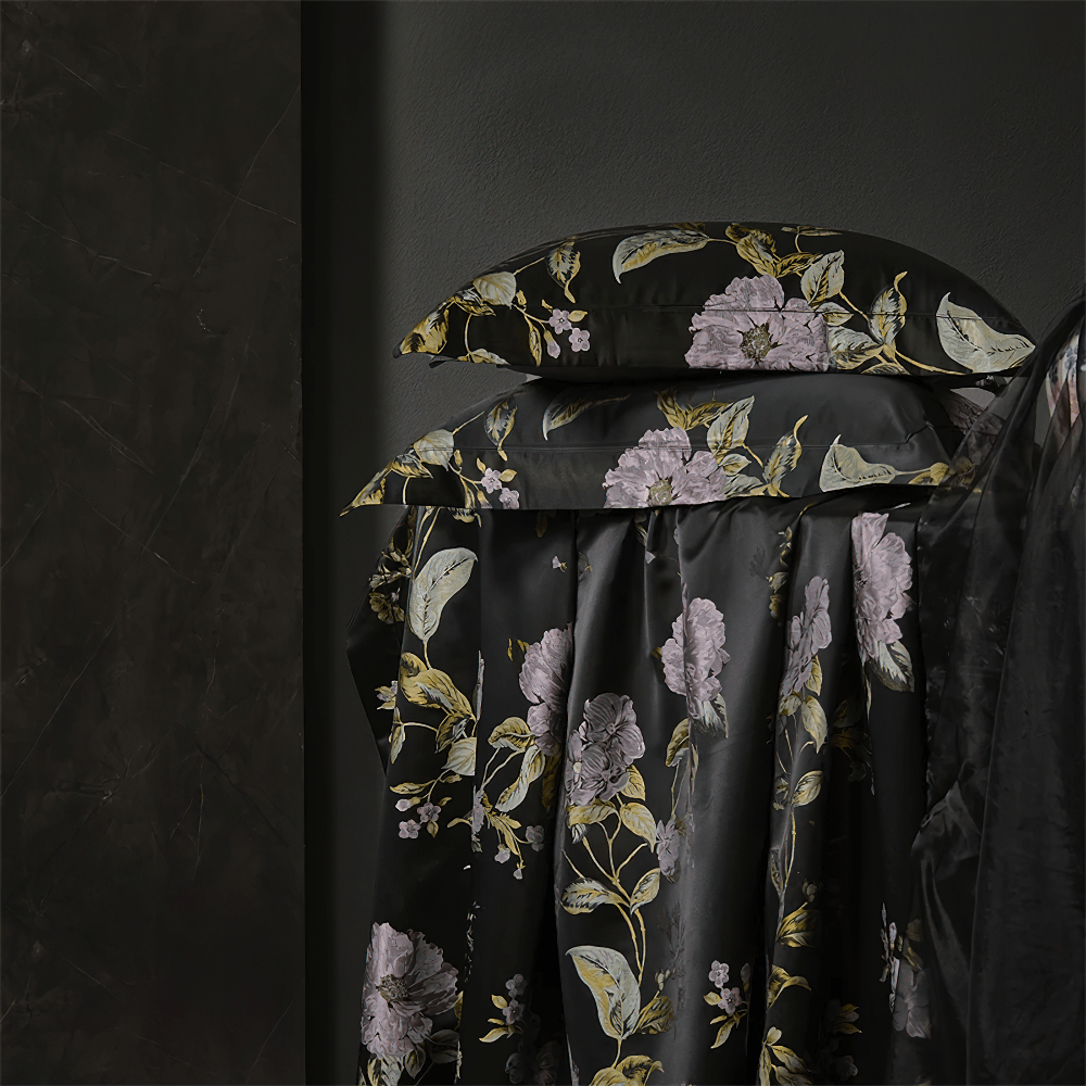 Black Floral Cotton Satin Bedding Set with Peonies