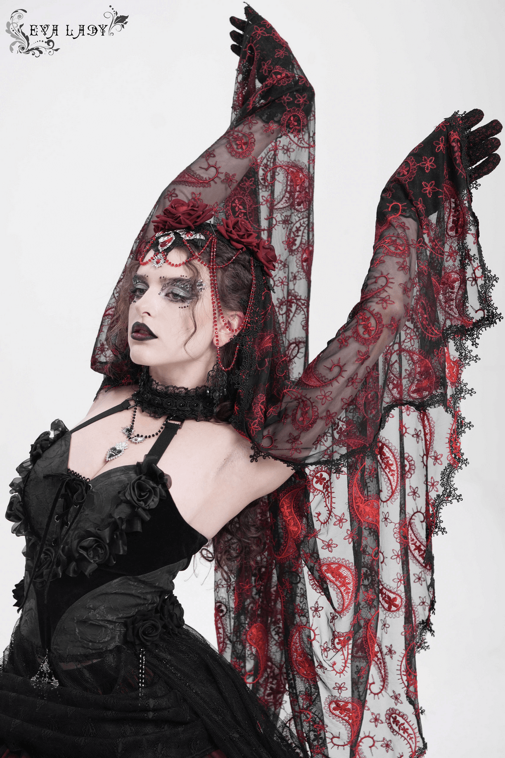 Dark Romantic Embroidered Veil with Skull Pendant and Roses
