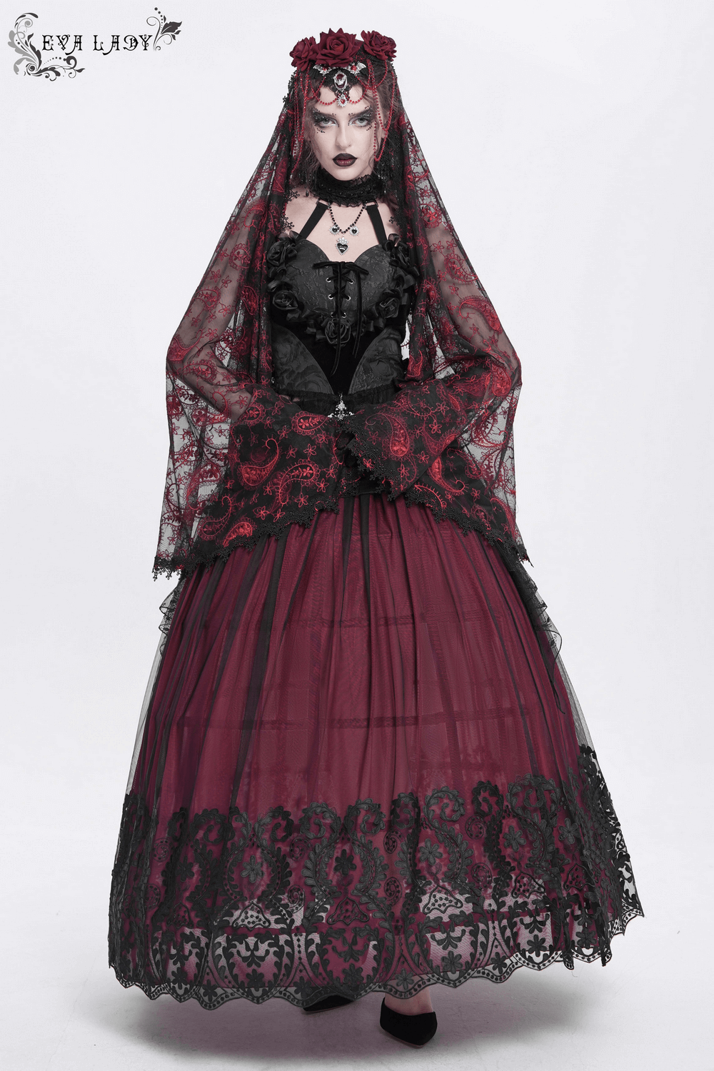 Dark Romantic Embroidered Veil with Skull Pendant and Roses