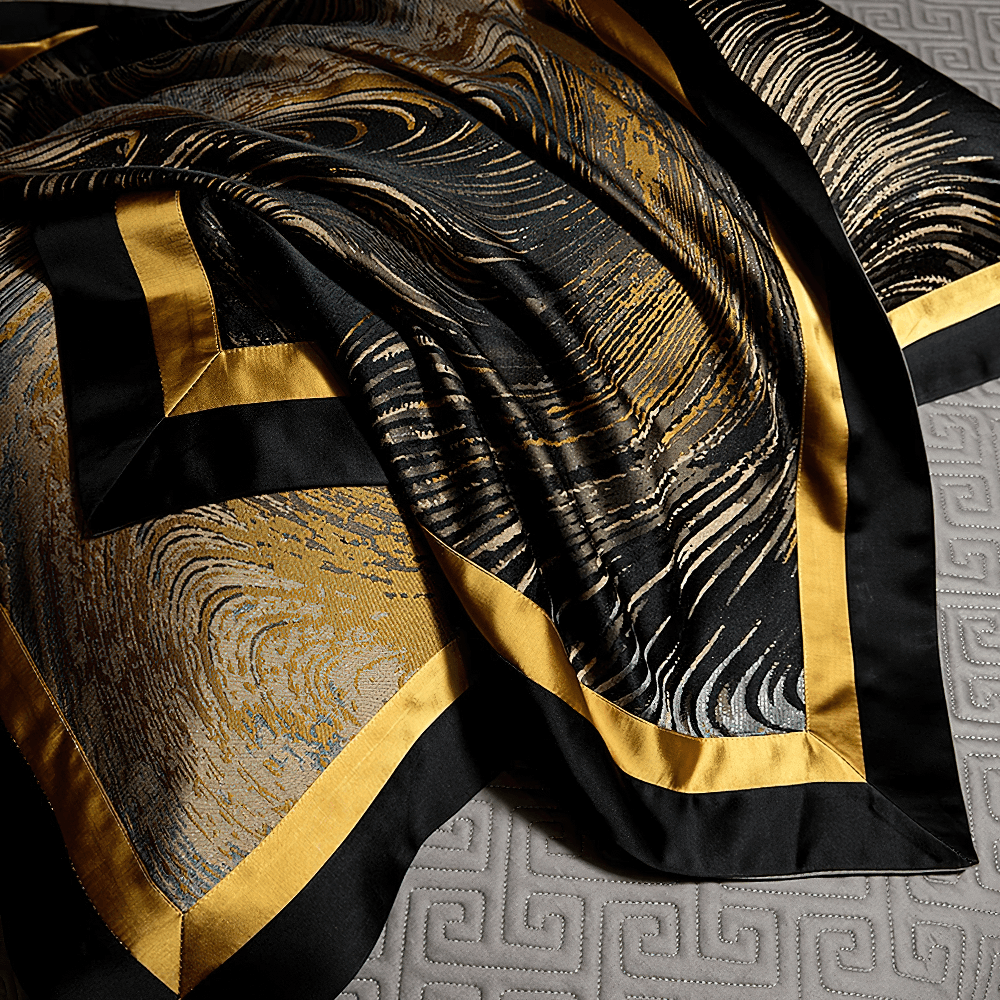 Elegant Egyptian Cotton Bedding Set with Marble Pattern