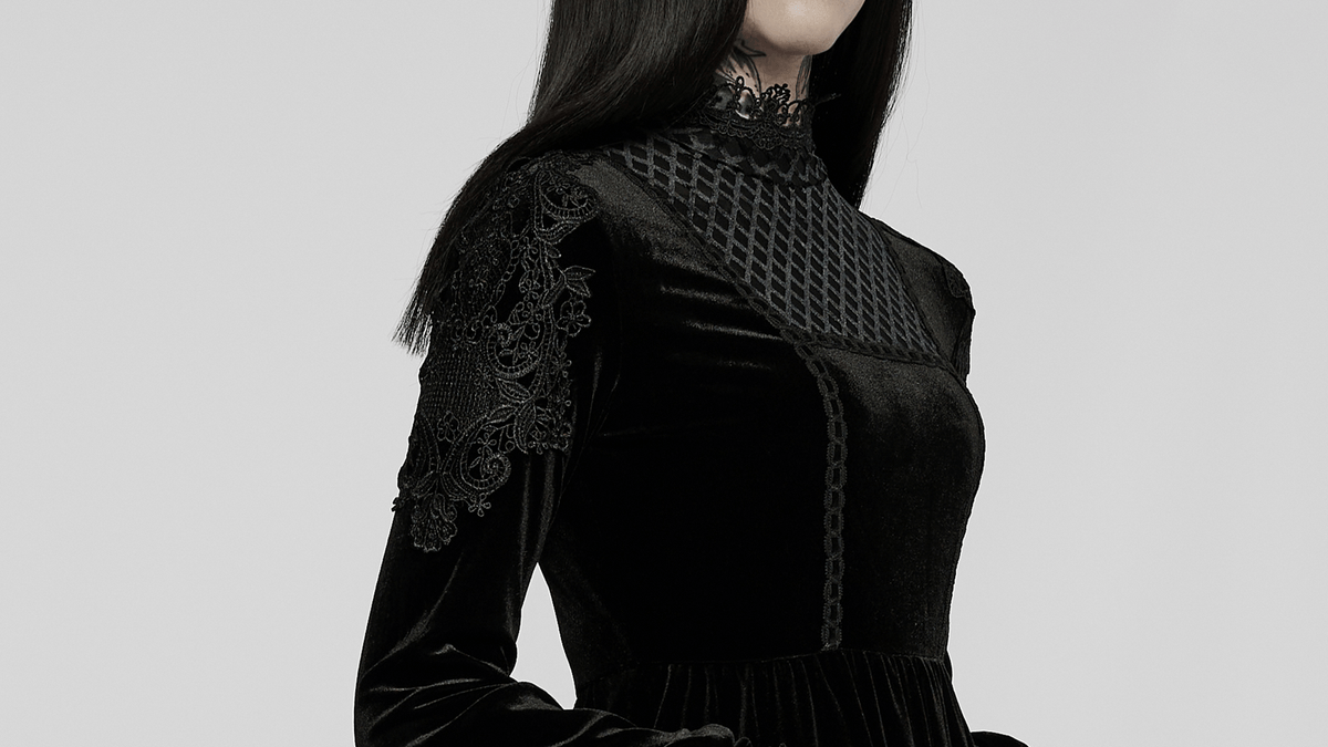 Elegant Lace-Collar Velvet Gothic Dress With Zipper in the Back