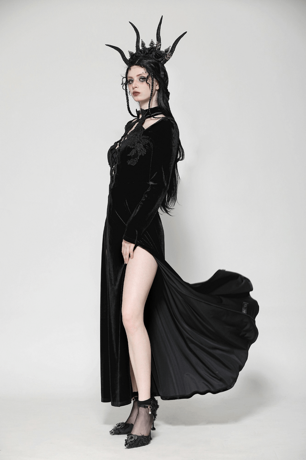 Gothic Lace-Up Velvet Dress with Ruffled Details and Slit
