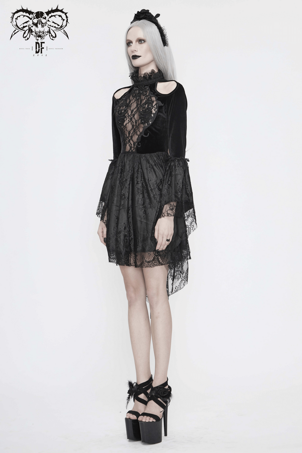 Gothic Women's Off-Shoulder Velvet Dress With Trumpet Sleeves