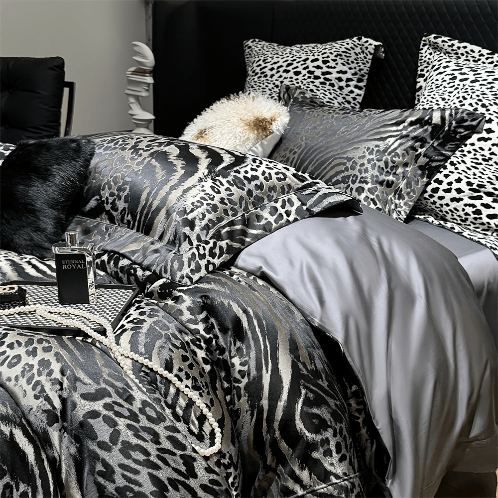 Luxury Leopard Jacquard Egyptian Cotton Bedding Set