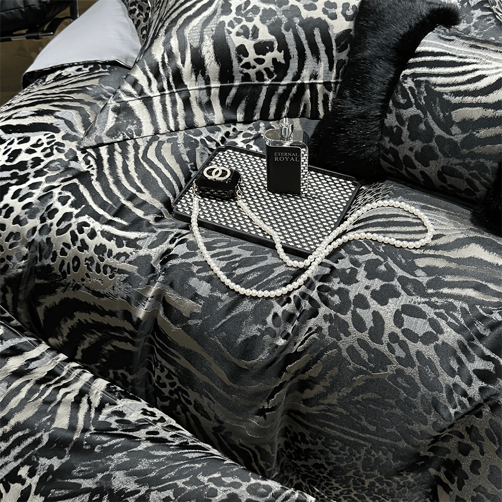Luxury Leopard Jacquard Egyptian Cotton Bedding Set