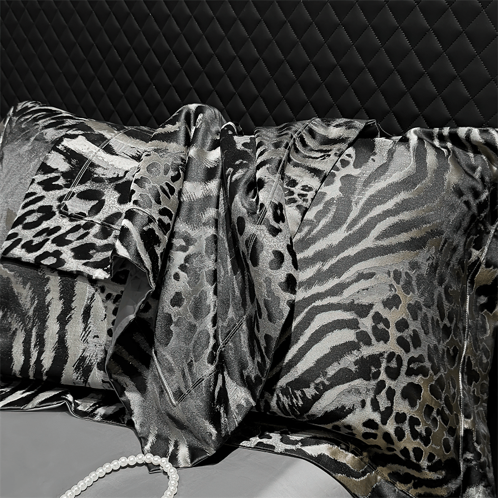 Luxury Leopard Jacquard Egyptian Cotton Bedding Set