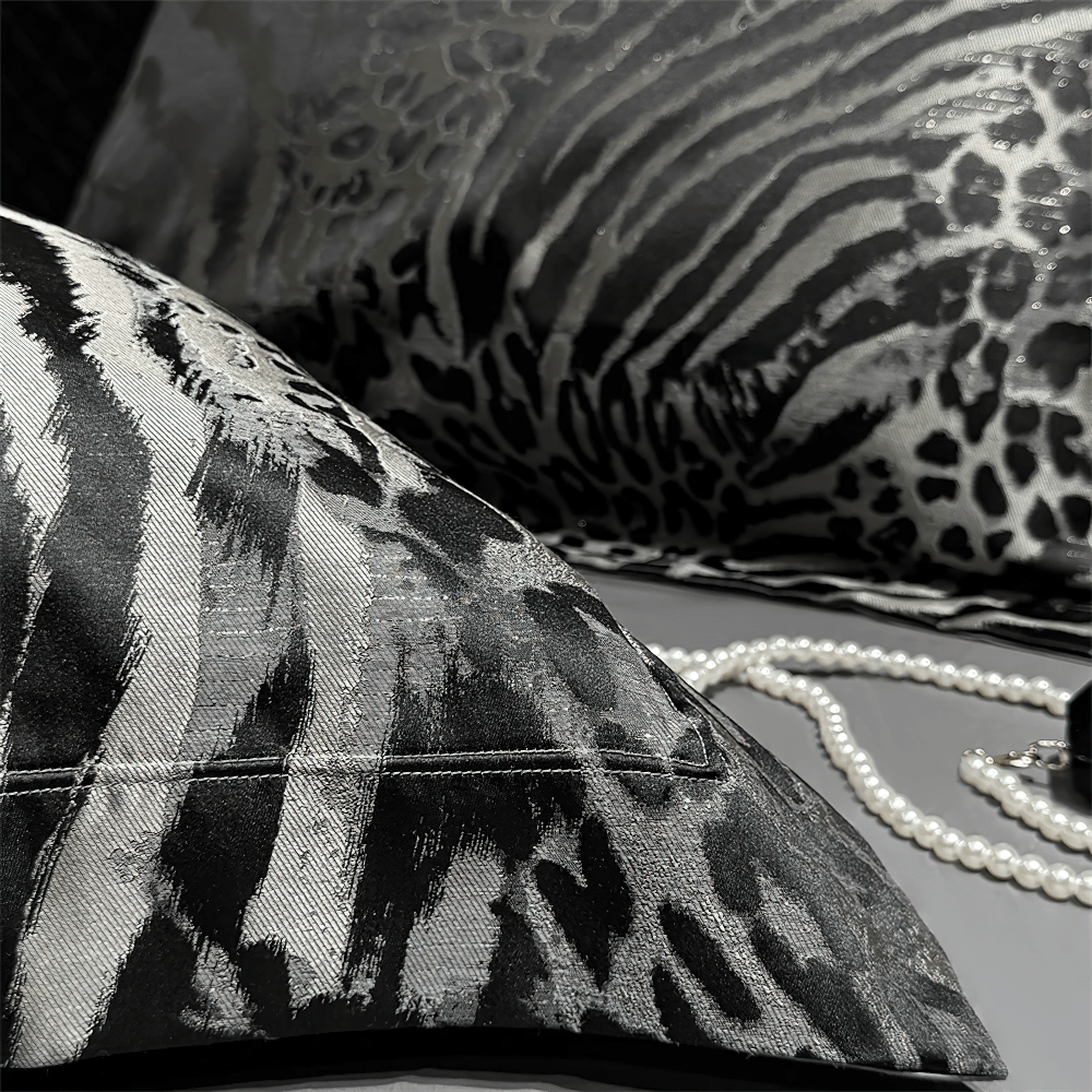 Luxury Leopard Jacquard Egyptian Cotton Bedding Set