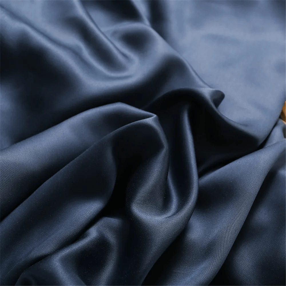 Nature Silk Bedding Set with Duvet Cover and Sheets