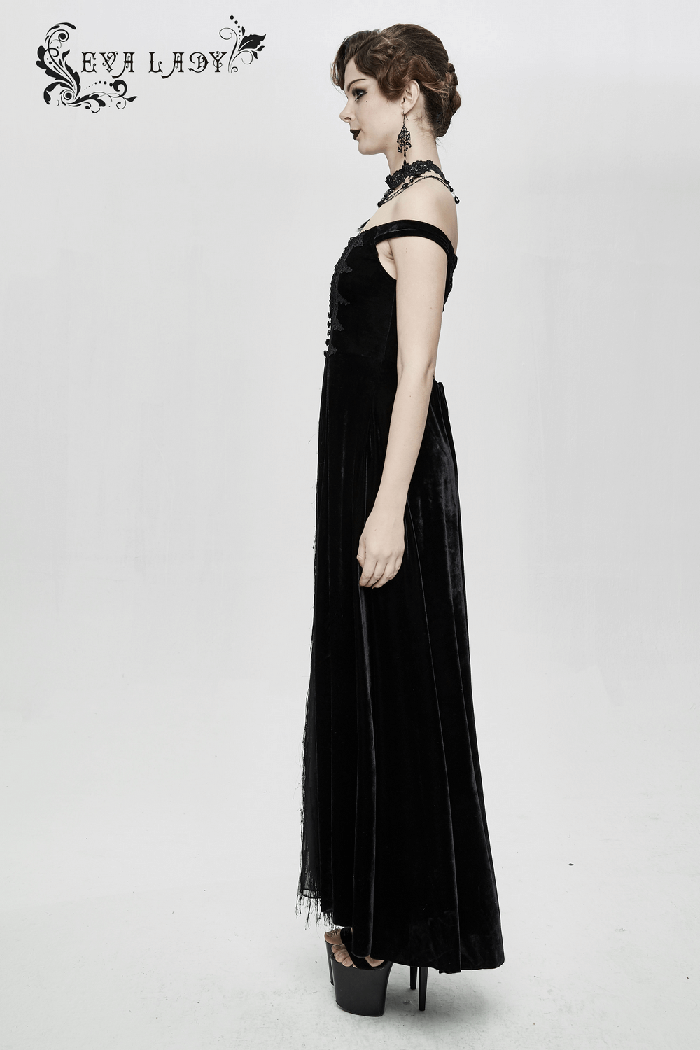 Vintage Sexy Off Shoulder Velvet Long Dress / Gothic Black Dress with Lace On Bodice & Lace-up Back