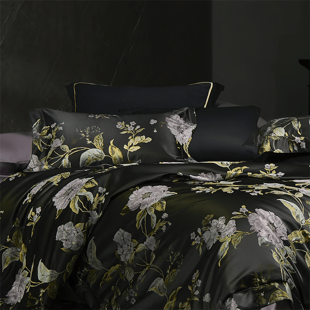 Black Floral Cotton Satin Bedding Set with Peonies