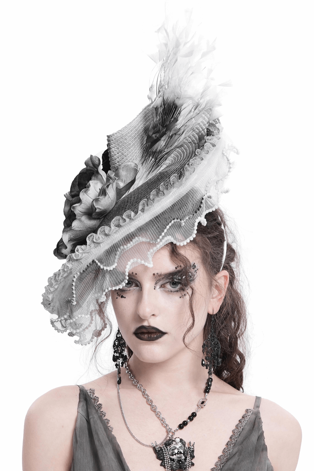 Elegant Black and White Floral Fascinator Hat with Feathers