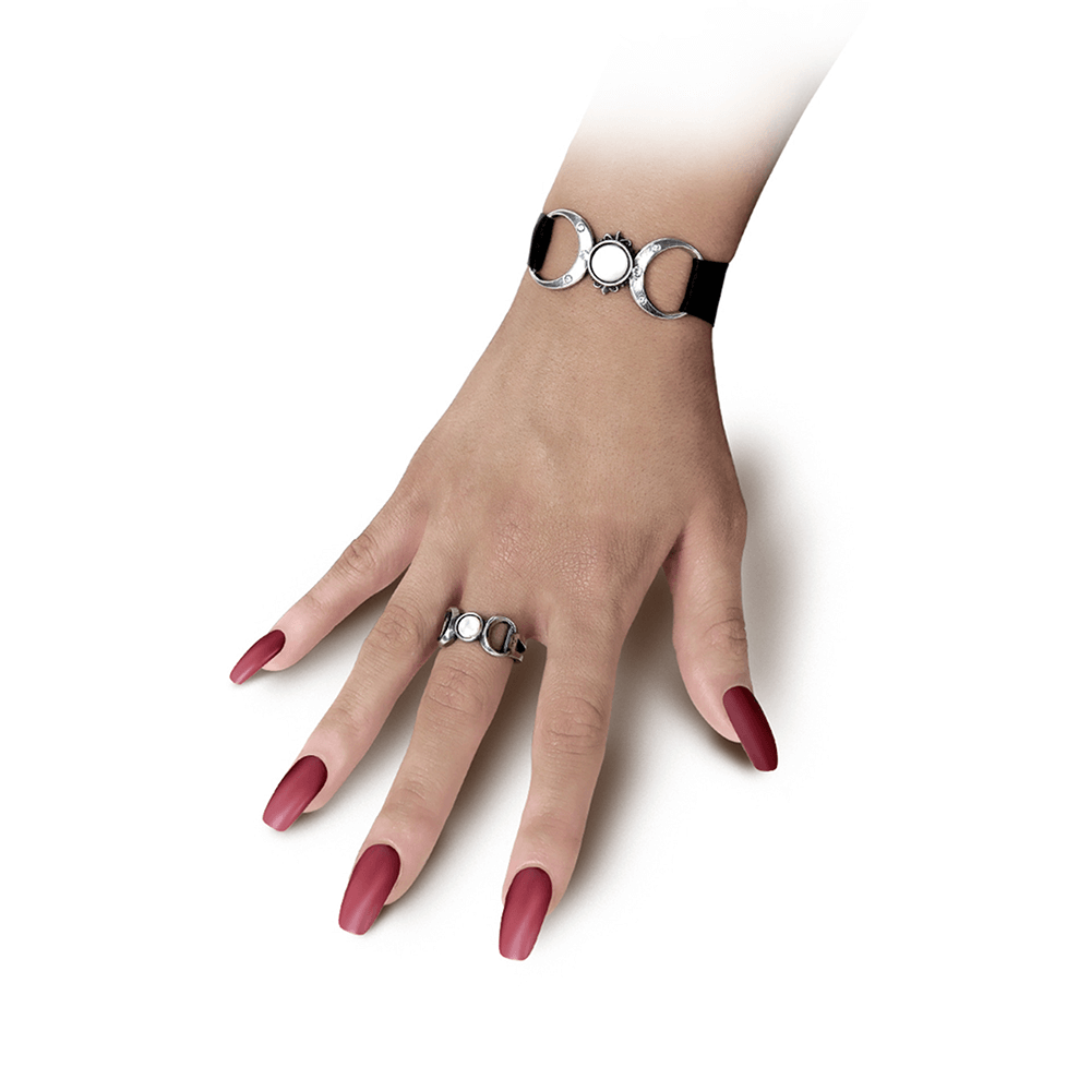 Goddess Ring with Mother of Pearl and Austrian Crystals