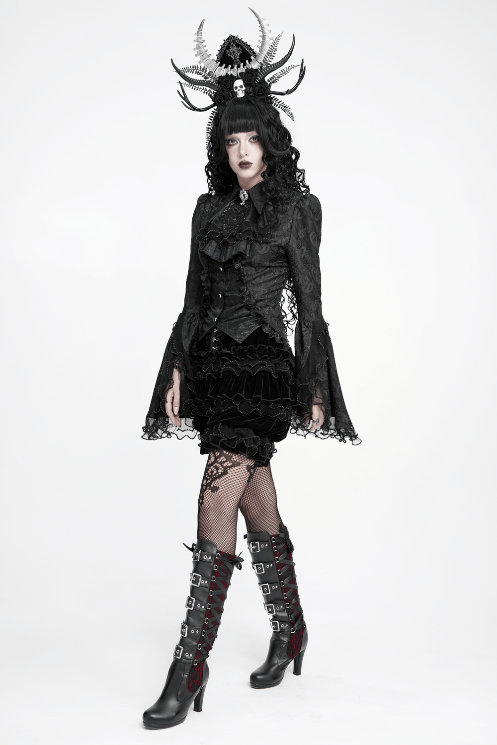 Gothic Lolita Velvet Ruffle Shorts with Lace Trim