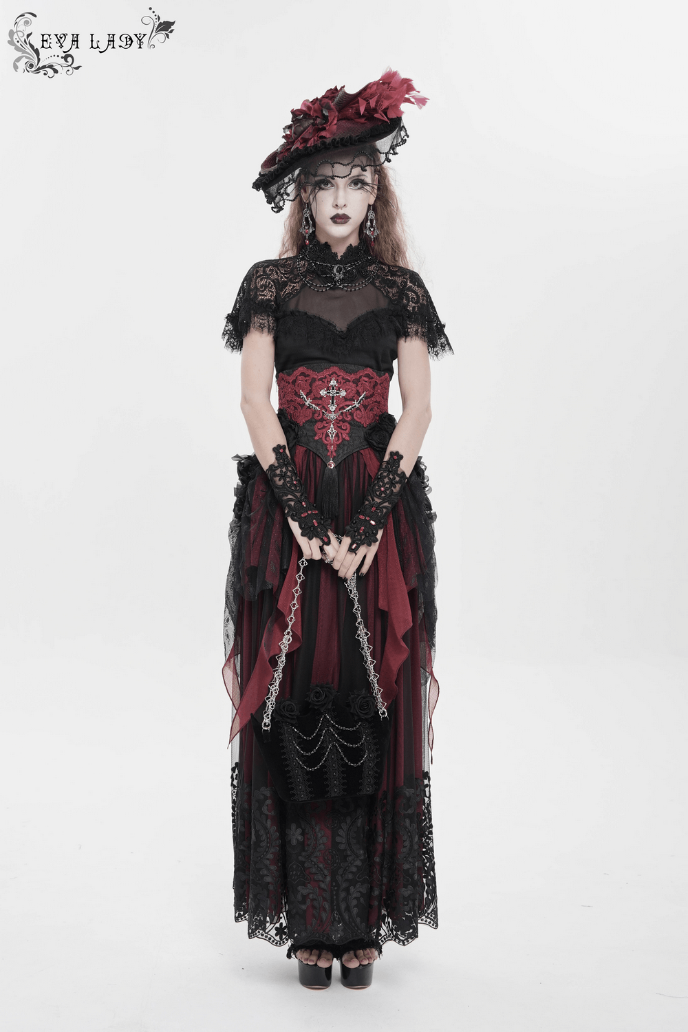 Gothic Rose Velvet Handbag with Pearl Chains and Lace