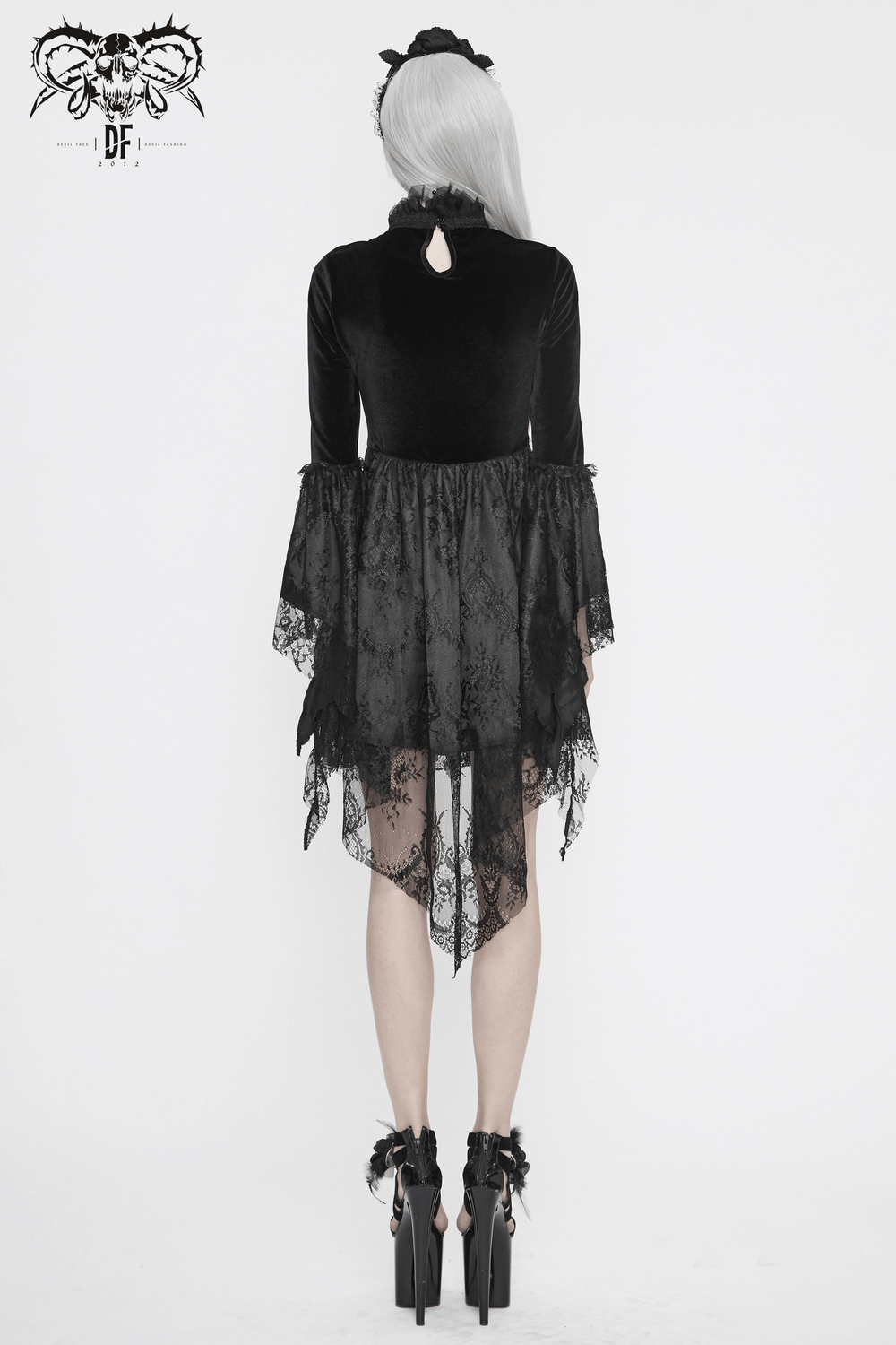 Gothic Women's Off-Shoulder Velvet Dress With Trumpet Sleeves