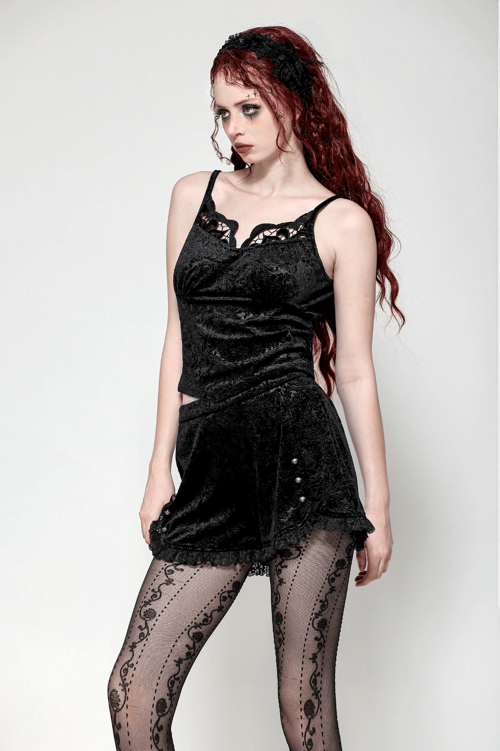 Lace-Trimmed Velvet High-Waisted Shorts with Buttons
