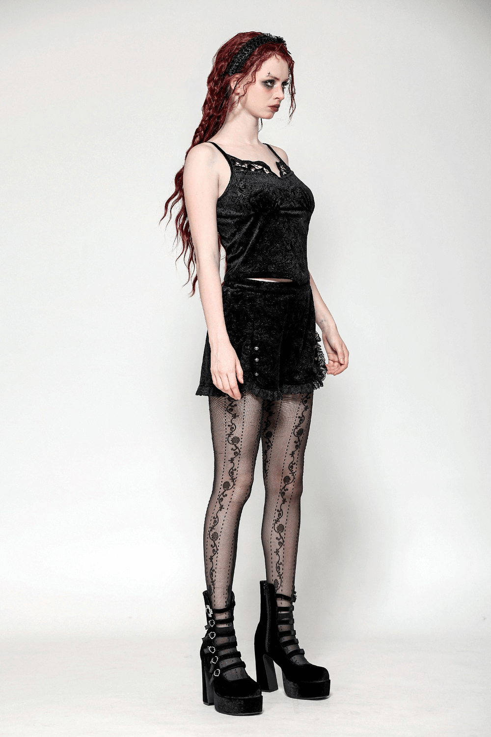 Lace-Trimmed Velvet High-Waisted Shorts with Buttons