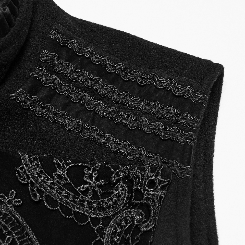 Male Court Waistcoat with Embroidered Lace Details