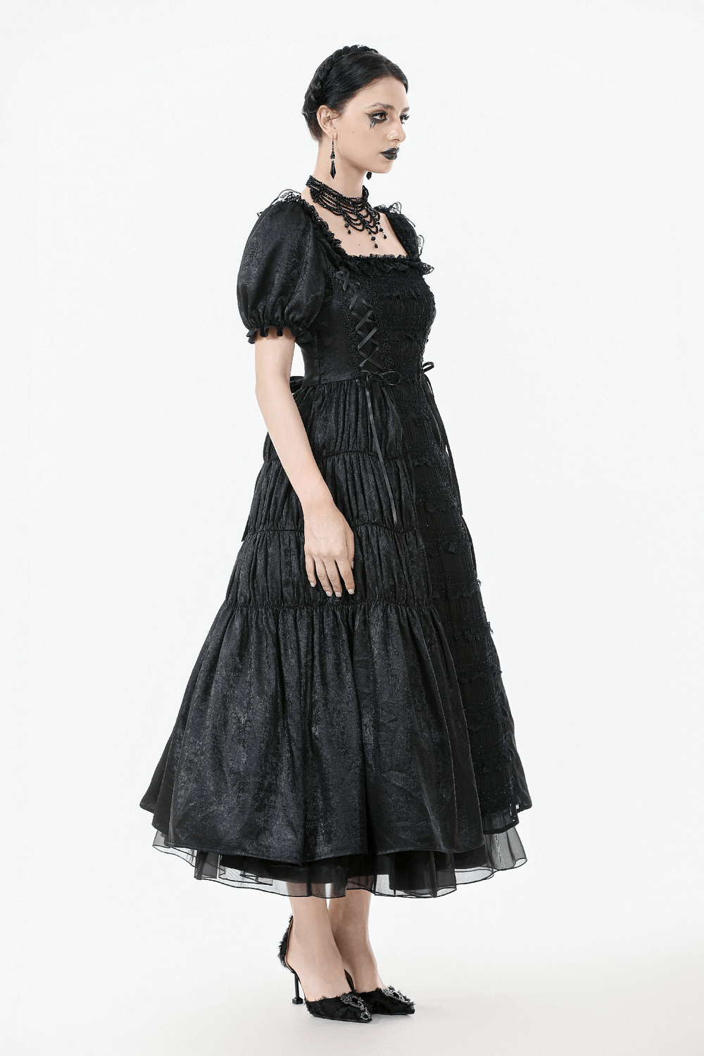 Victorian Gothic Black Puff-Sleeved Long Dress