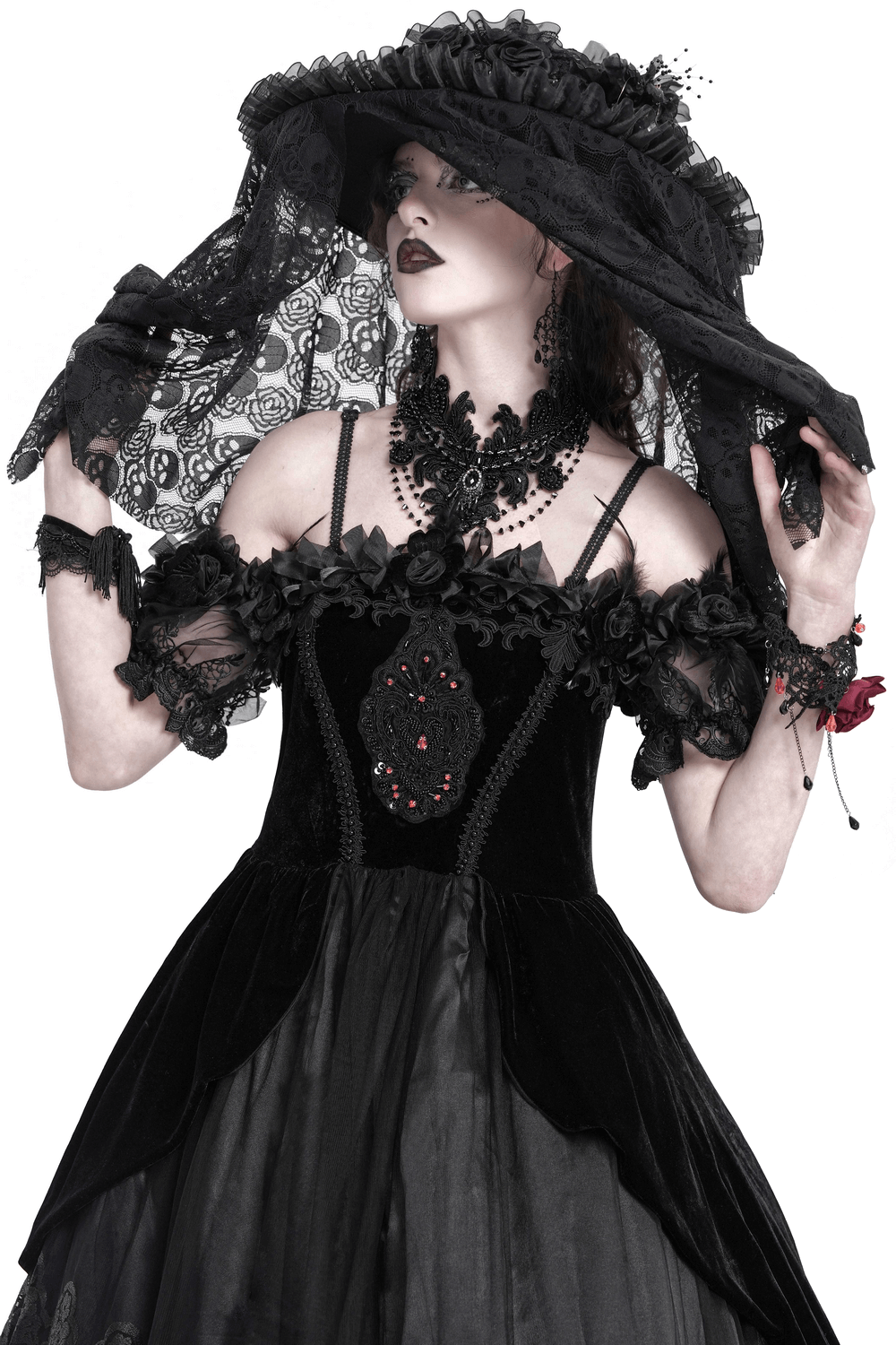 Victorian Lace Mourning Hat with Floral and Mesh Details
