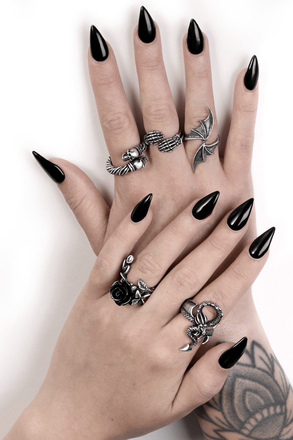 Wild Black Rose Ring in Pewter with Acrylic Flower Detail